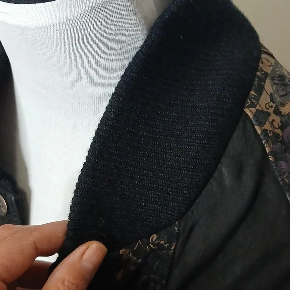 G 3 vintage floral leather bomber jacket size medium # 238 - Picture 10 of 17